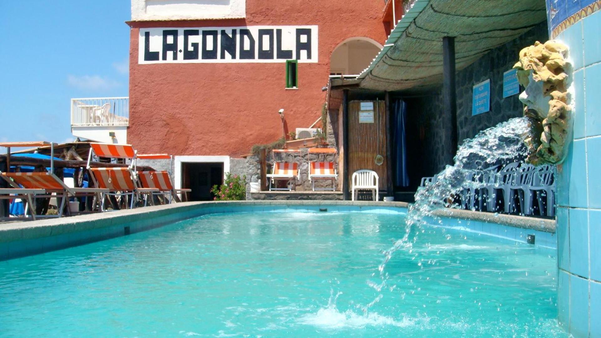 Hotel La Gondola Barano d'Ischia ภายนอก รูปภาพ