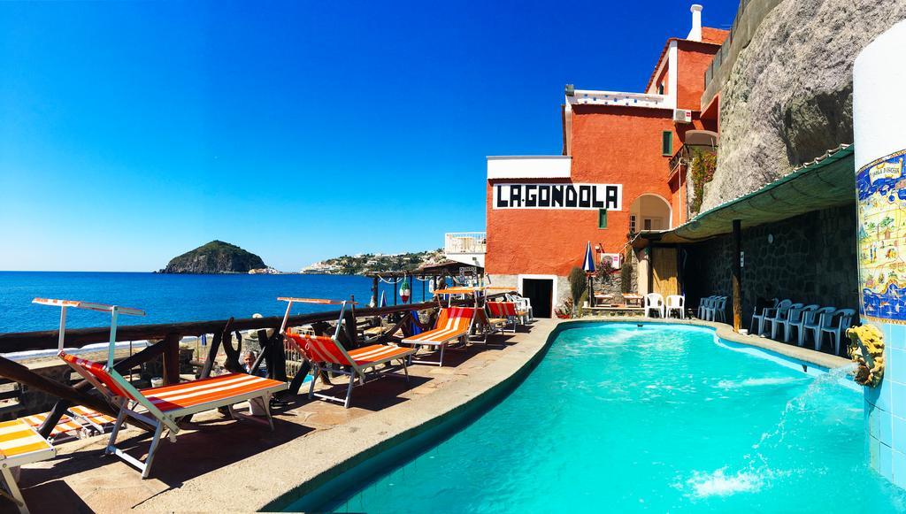 Hotel La Gondola Barano d'Ischia ภายนอก รูปภาพ