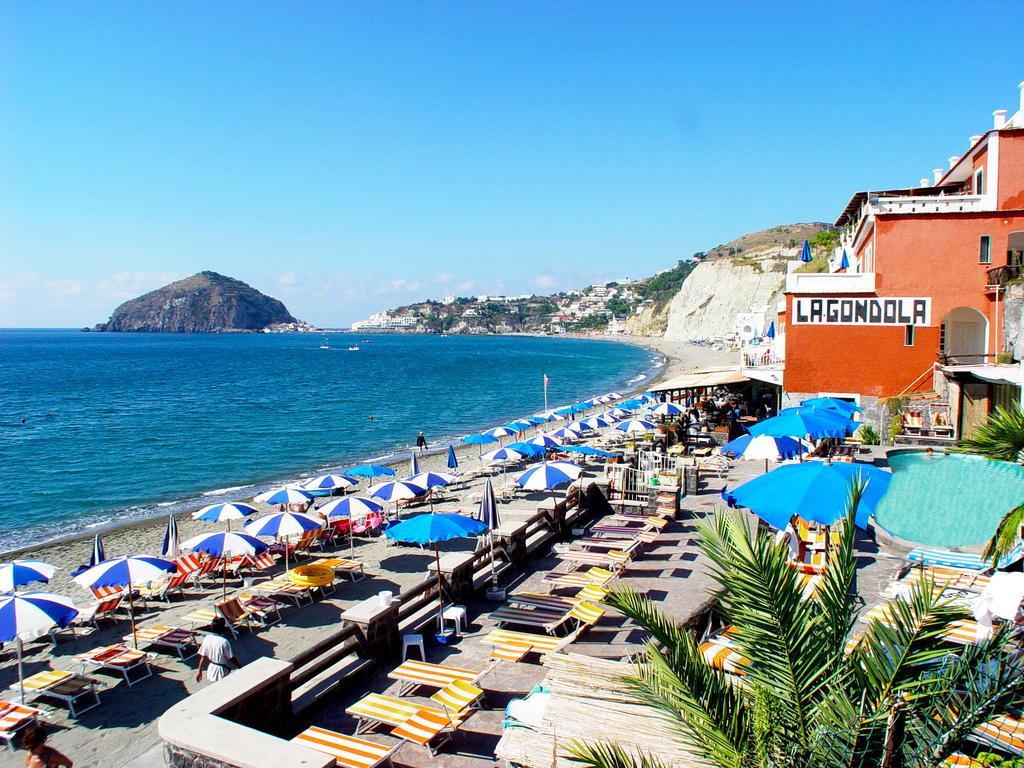 Hotel La Gondola Barano d'Ischia ภายนอก รูปภาพ